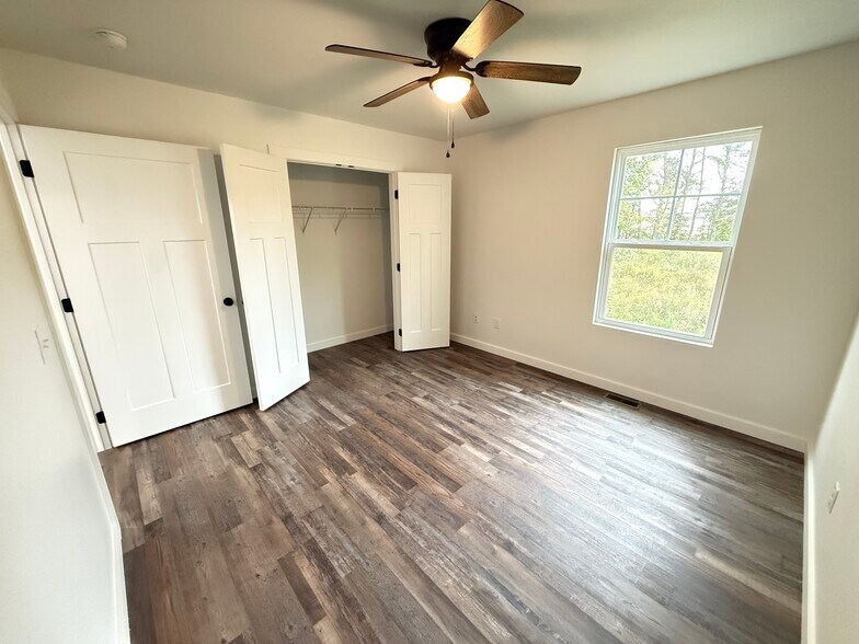 Building Photo - 158 Sky View Meadow Dr
