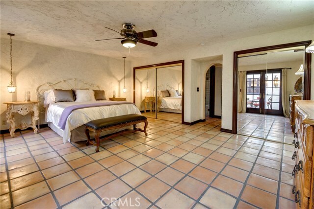 Building Photo - 31171 Paseo Acacia