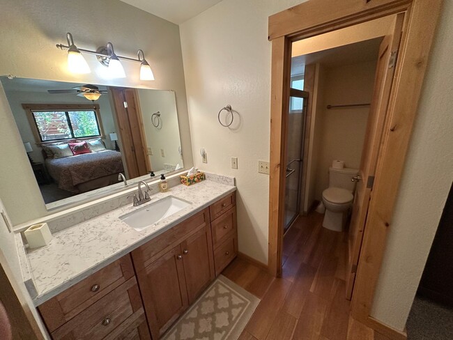 Building Photo - Welcoming 3 Bed Ski Lease in Tahoe Donner