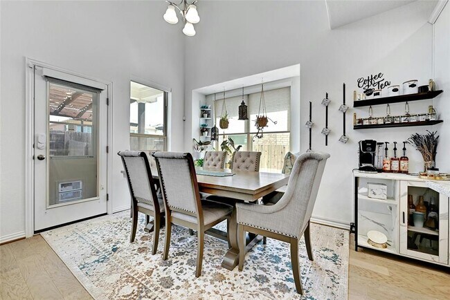 Building Photo - 303 Cherrystone Loop