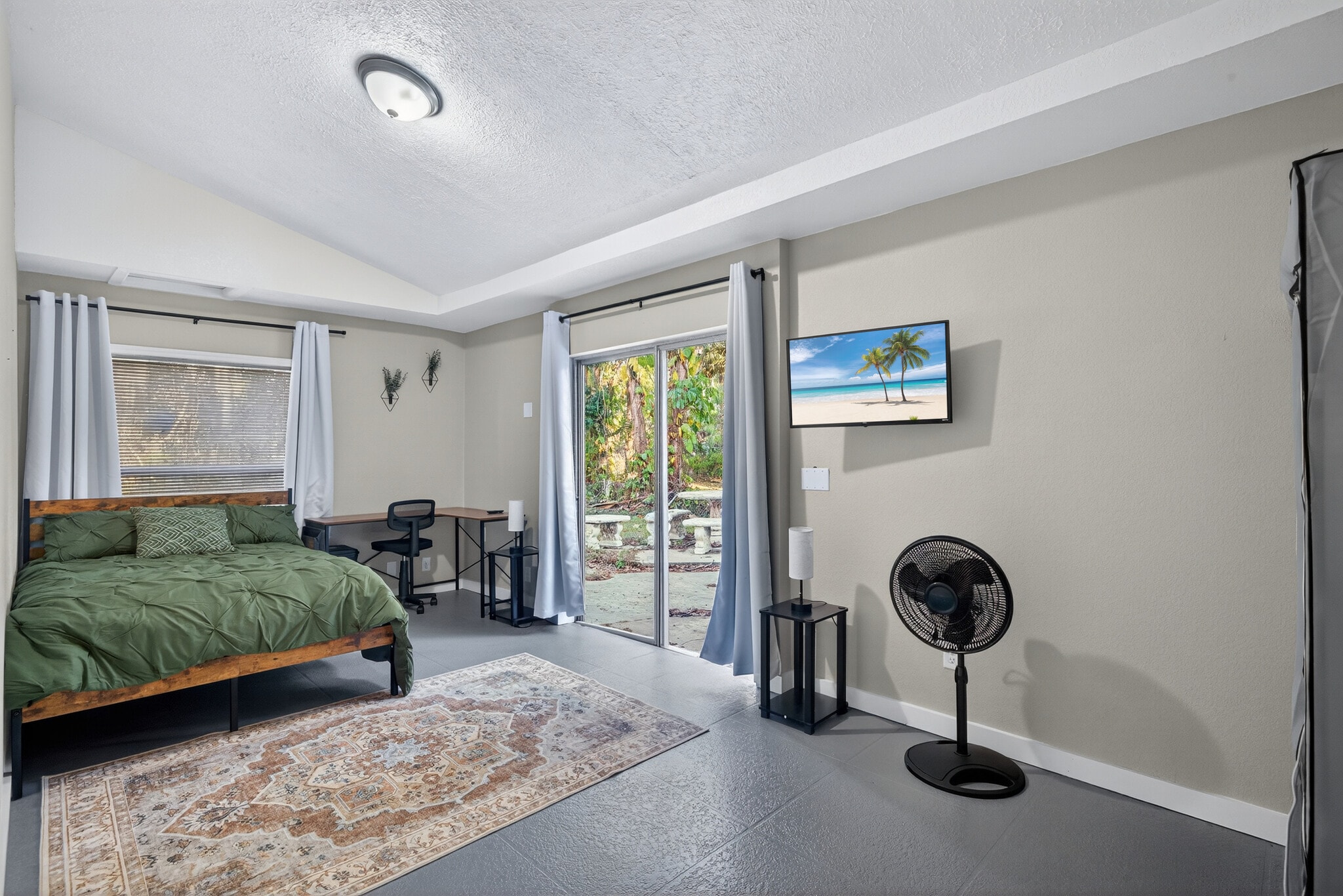 Building Photo - 1941 Brown Rd