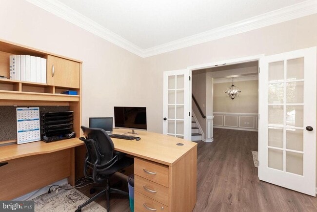 Building Photo - 1011 Martin Dr