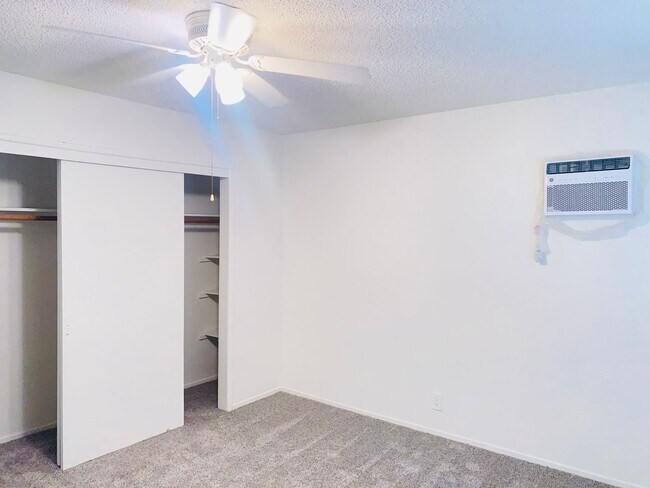 Building Photo - 25260