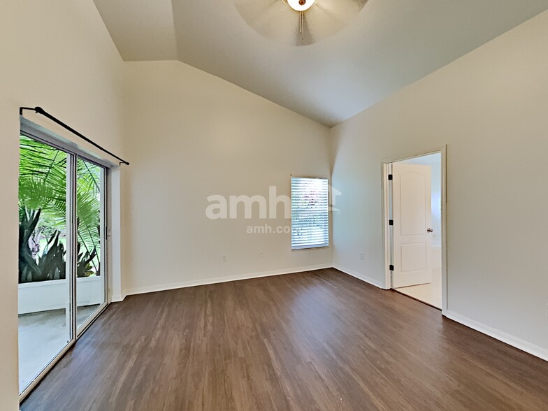 Building Photo - 30640 Tremont Dr
