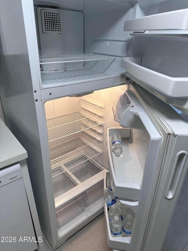 Building Photo - 2690 N 43rd Ave