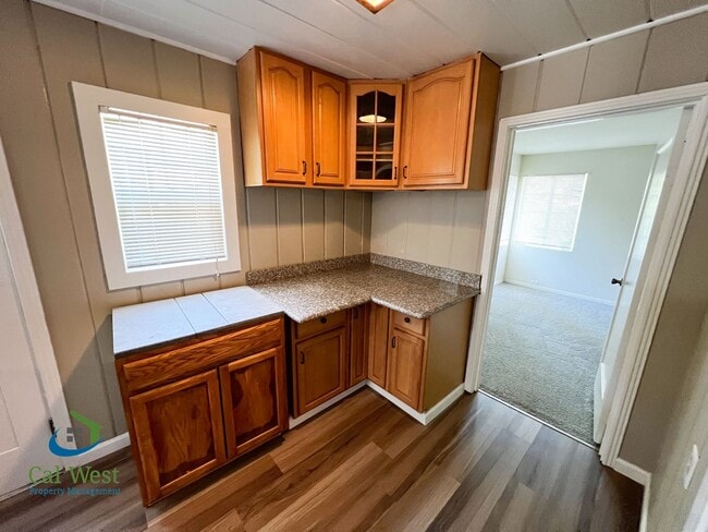 Building Photo - $3,595 - Beautiful 3 BD/1.5 BA Home in Old...