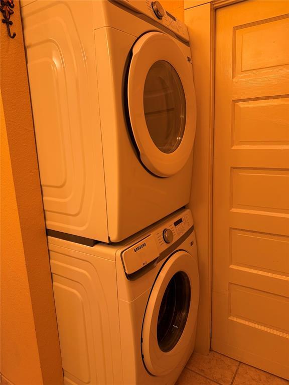 Building Photo - 406 Normandy St