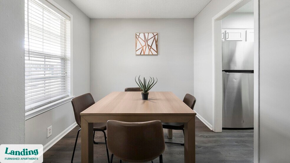 Building Photo - 231 New Shackle Island Rd