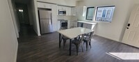 Building Photo - Fully Furnished-3rd Floor-Double Room avai...