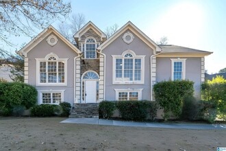 Building Photo - 121 Kentwood Way