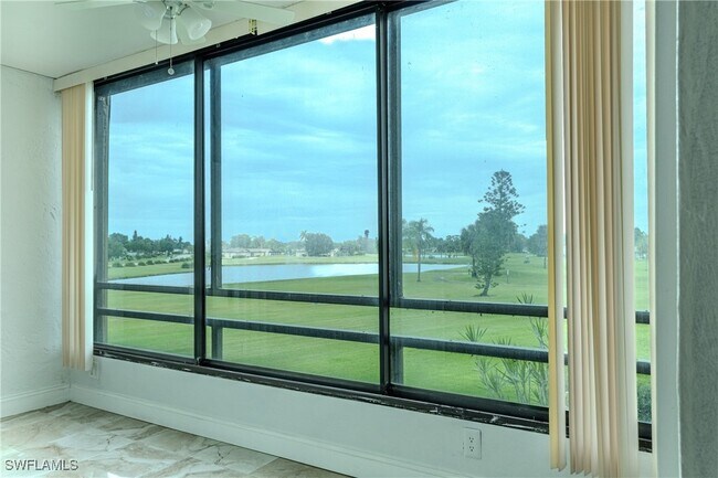 Building Photo - 3655 Boca Ciega Dr