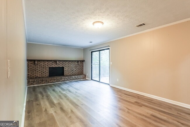 Building Photo - 7709 Glen Devon Rd