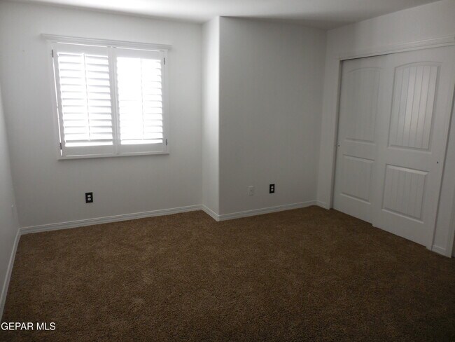 Building Photo - 3143 Red Maple