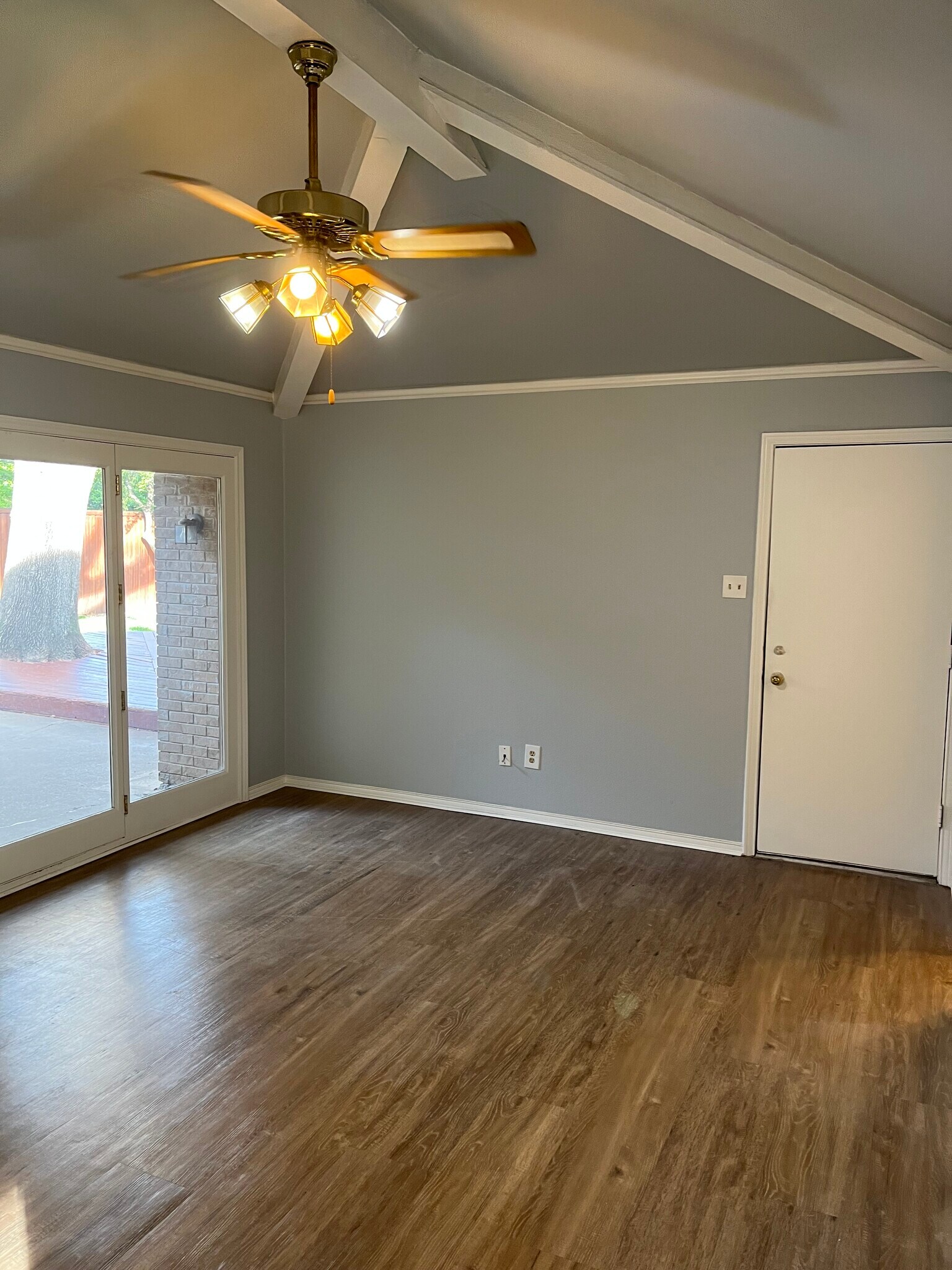 Building Photo - 2304 Canyon Valley Trl