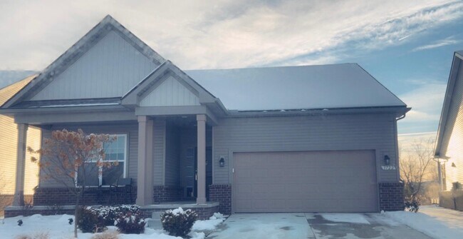 Building Photo - 3722 Park Creek Ln