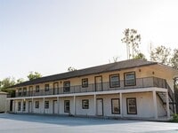 Building Photo - 2201 Conway Dr