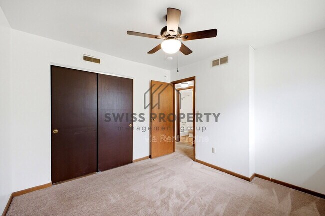 Building Photo - 1567 Briarwood Ave