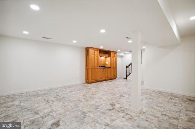 Building Photo - 11571 Shadbush Ct