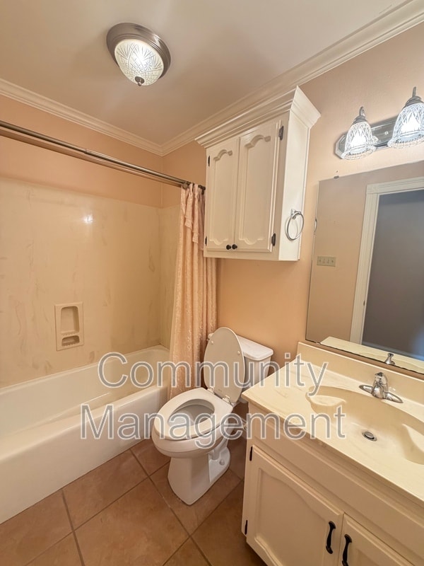 Building Photo - 5140 W Hunters Chapel Ct