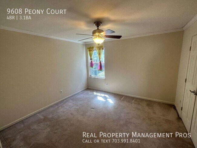 Building Photo - 9608 Peony Ct
