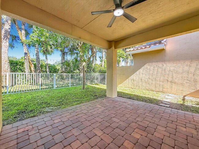 Building Photo - 57 Atwell Dr