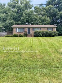 Building Photo - 323 Ridge Dr