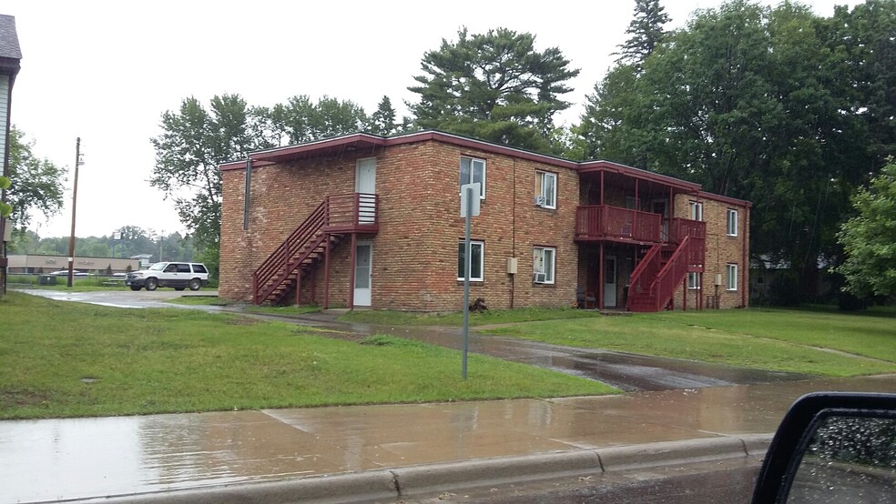 Primary Photo - Canal Apartments