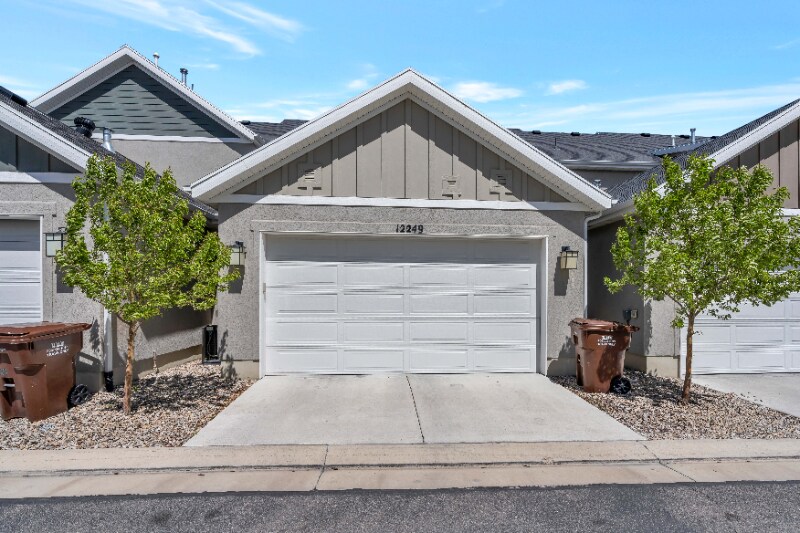 Building Photo - 12249 S Marcellus Ct
