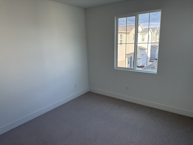 Building Photo - 2928 Liscum St