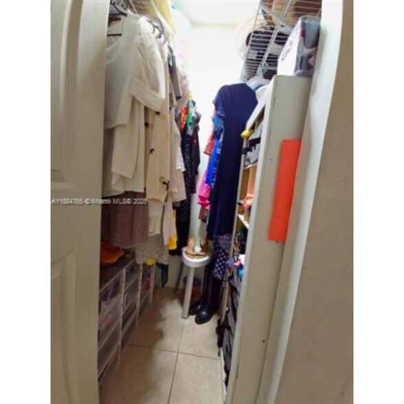 Building Photo - 3324 NW 14th St