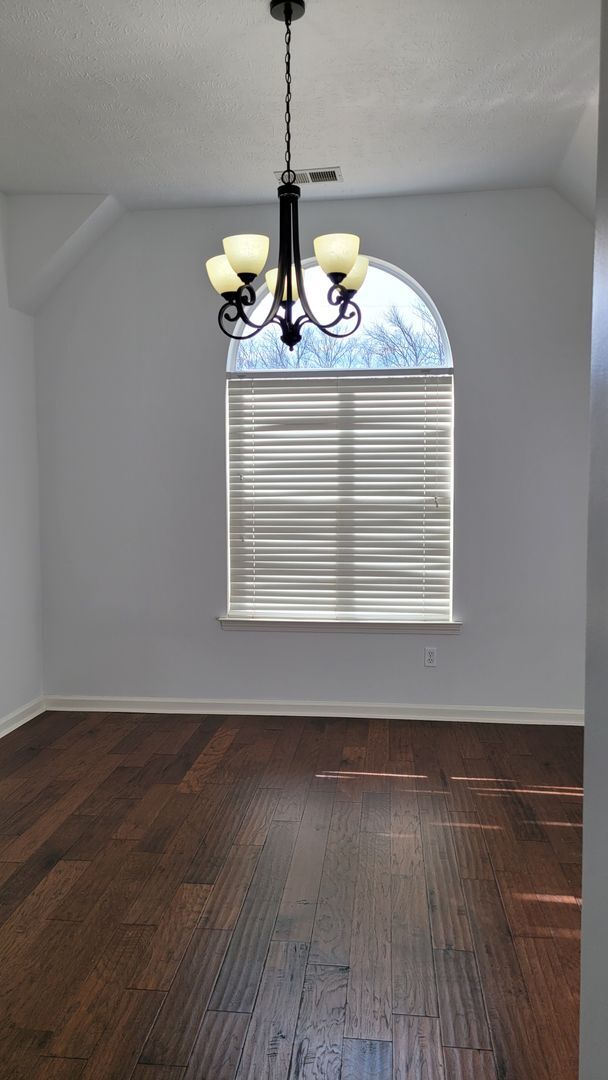 Building Photo - Beautiful home in Hernando!