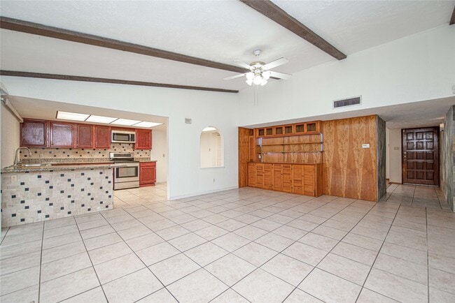 Building Photo - 3803 Cypressdale Dr