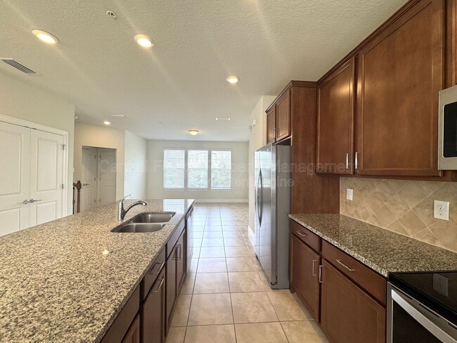 Building Photo - 13334 Bovet Ave