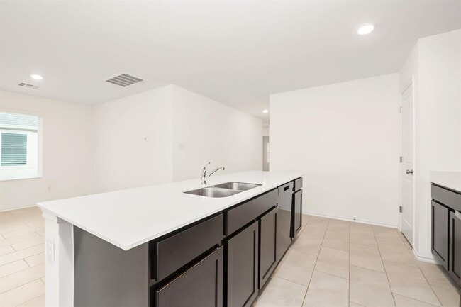 Building Photo - 10924 SW 22nd St