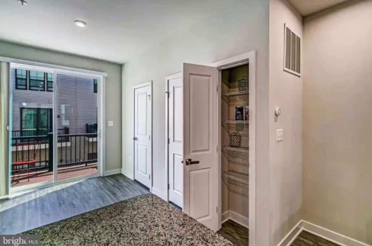 Building Photo - 2820 Arts Vista Blvd