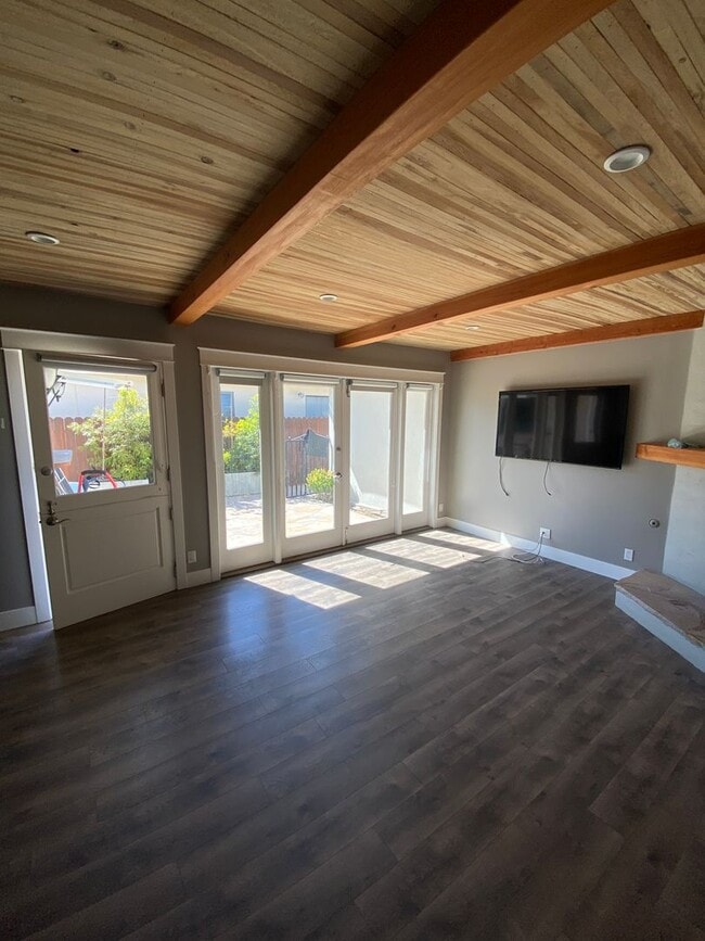 Building Photo - 524avef
