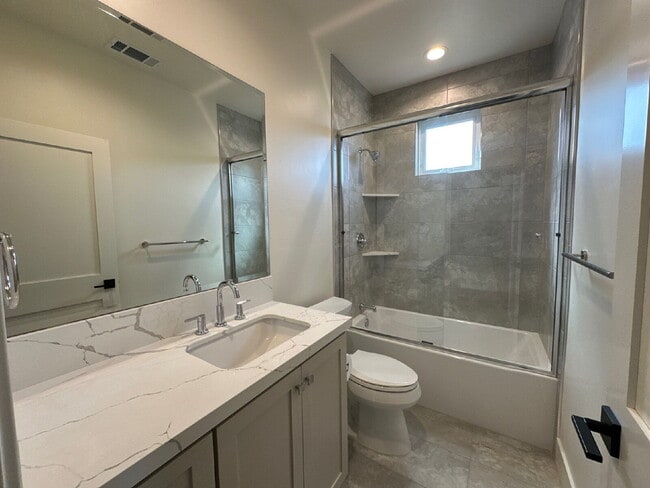 Building Photo - Ocean Views | Rooftop Deck | New Construction | For Lease $4,200/mo.