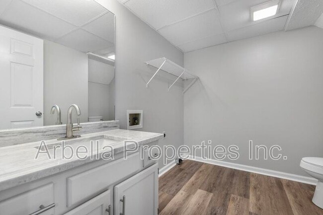 Building Photo - 2637 US-11W
