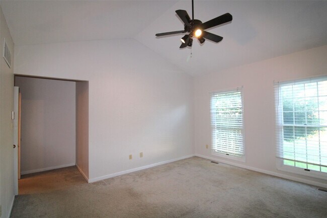 Building Photo - 1647 Wildhorse Pkwy Dr