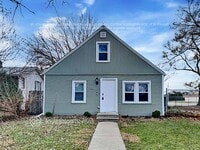 Building Photo - 10002 Merrimac Ave