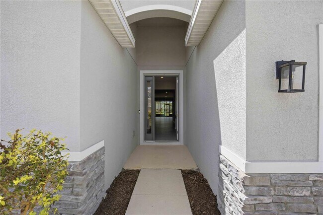 Building Photo - 5719 Woodland Sage Dr