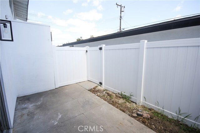 Building Photo - 2709 S Baker St