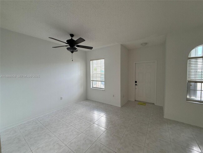 Building Photo - 5225 NW 112th Ave