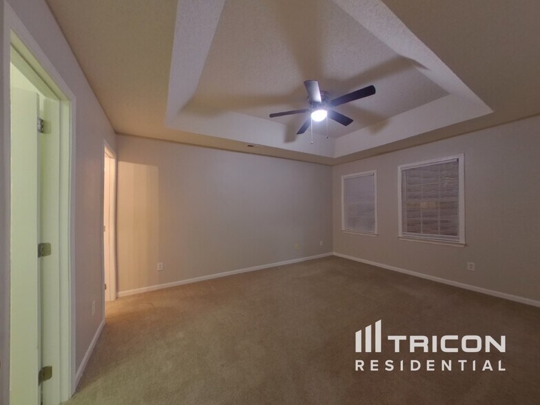 Building Photo - 3329 Whitebridge Ln