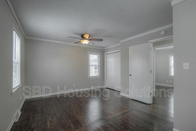 Building Photo - 16003 East 35th St S