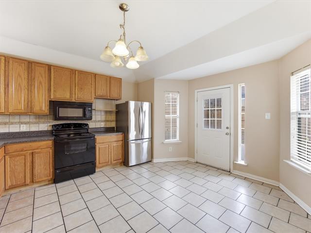 Building Photo - 464 Bass Rd