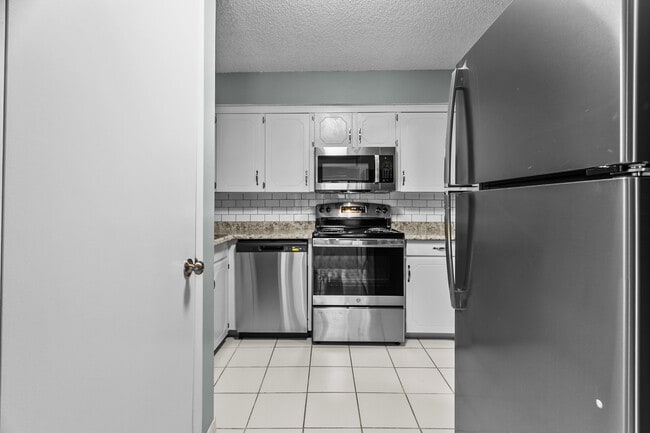 Interior Photo - Strasbourg Apartments