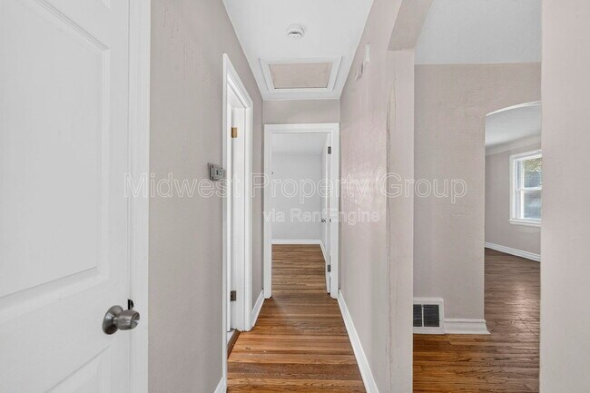 Building Photo - 7815 Cler Ave