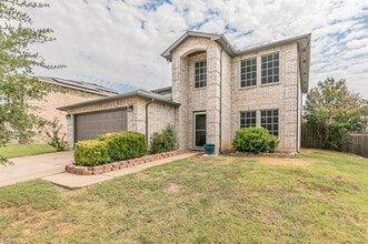 Building Photo - 8405 Shining Waters Ln