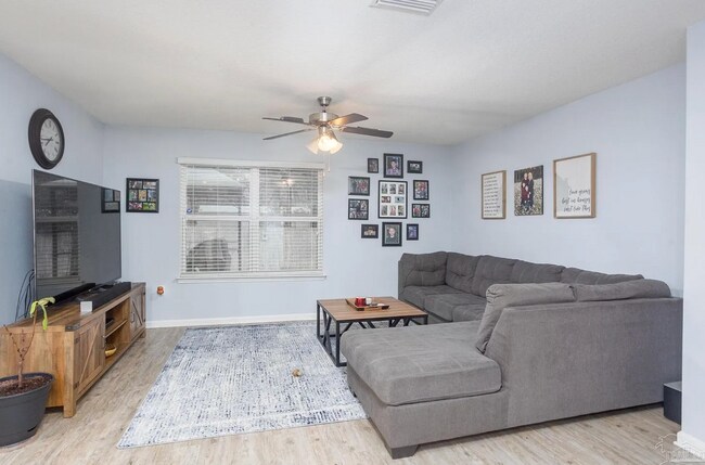 Building Photo - 9470 Lutoo Ln